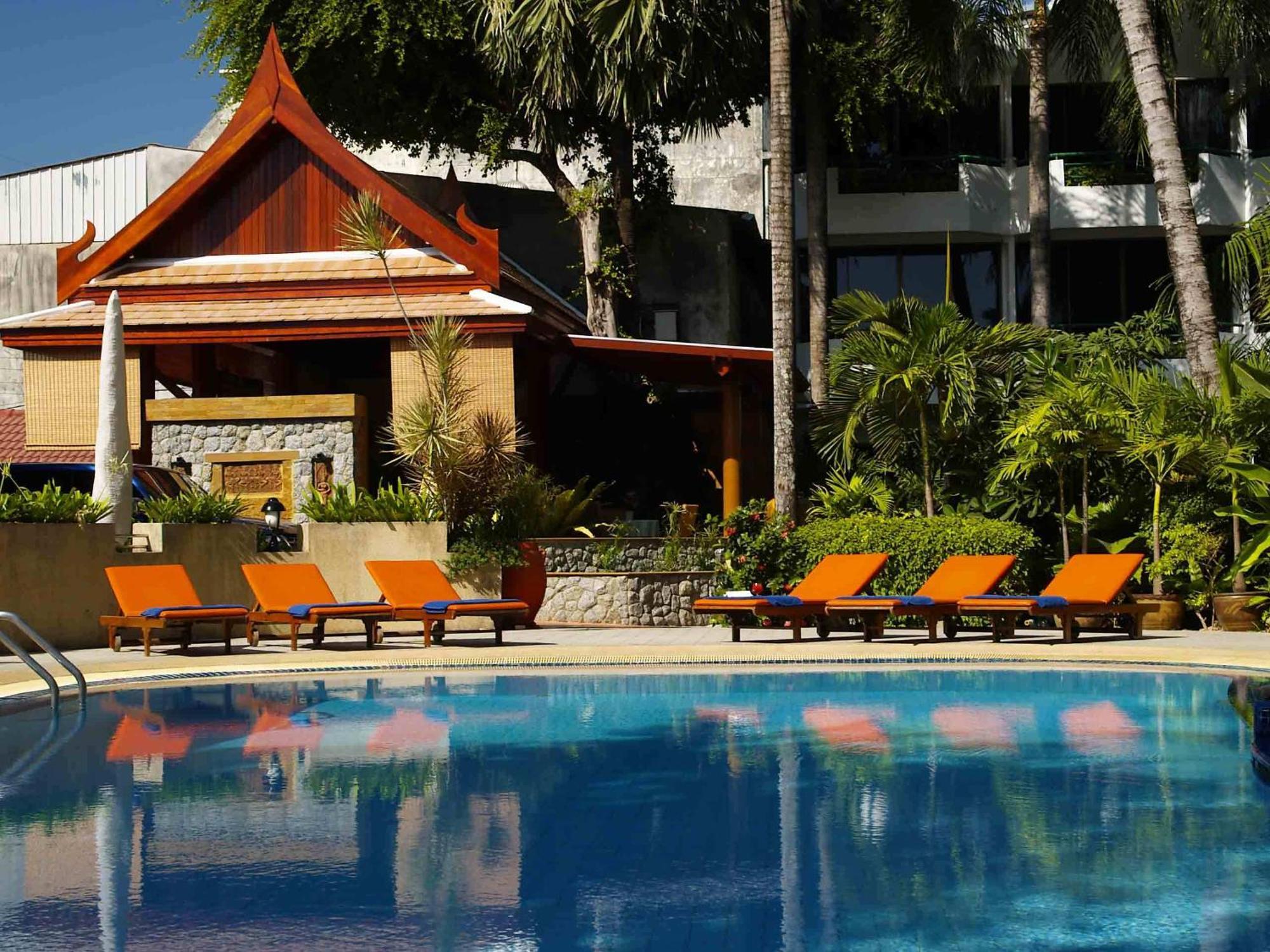Safari Beach Hotel Patong Luaran gambar