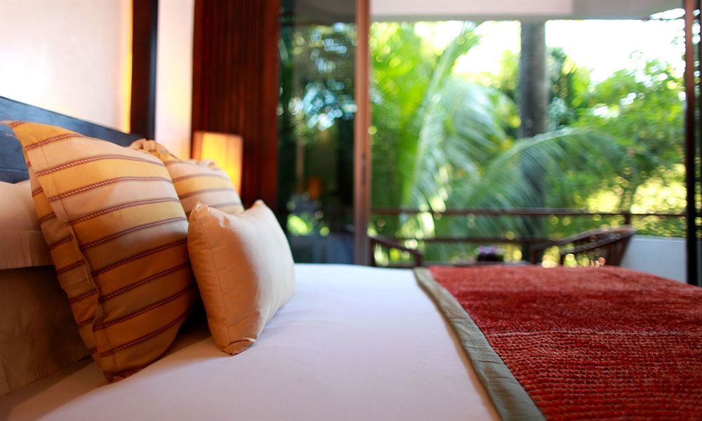 Safari Beach Hotel Patong Luaran gambar